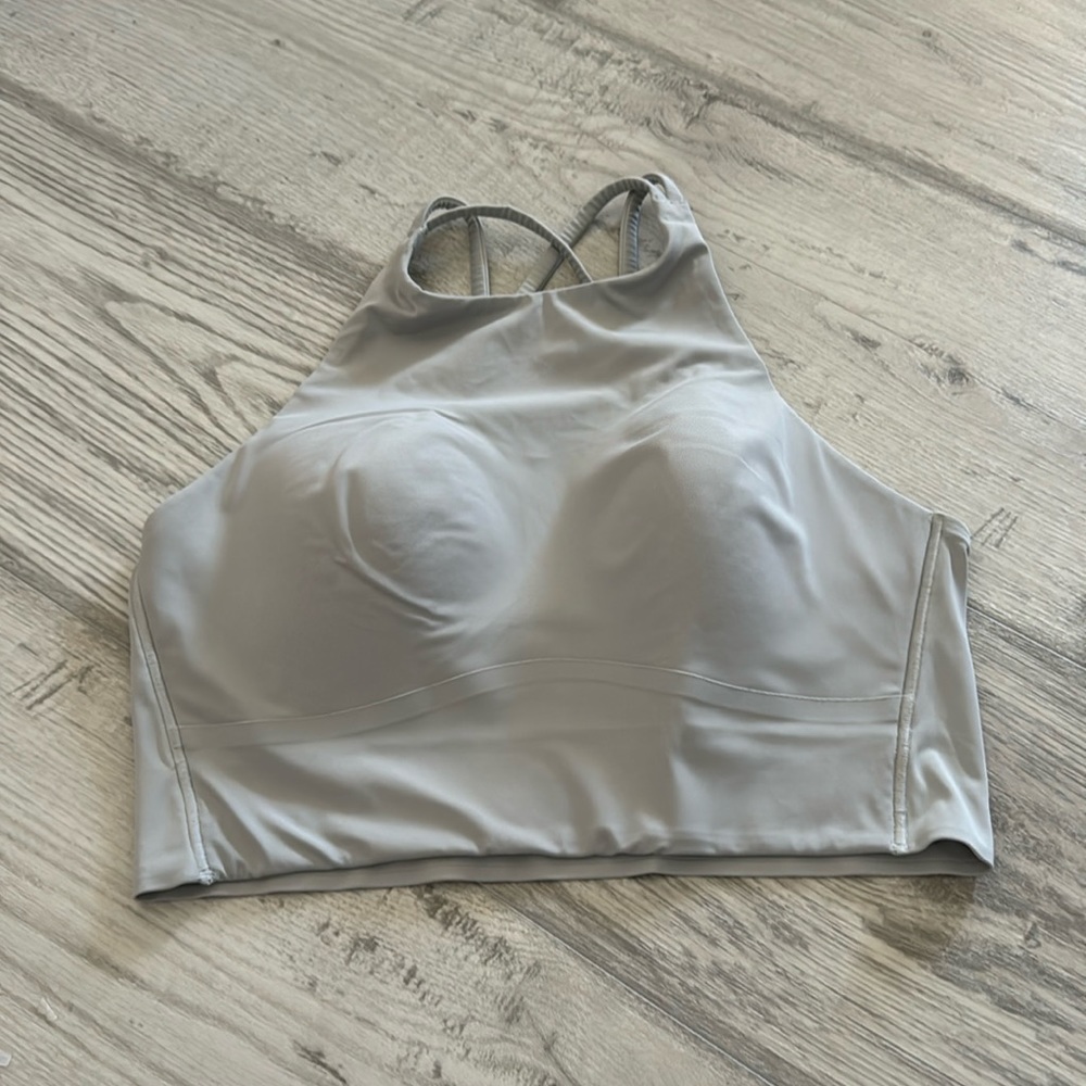 Lululemon gray molded sports bra size 6